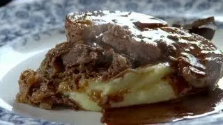 Quebec: You wont believe where Anthony Bourdain has this amazing meal (Parts Unknown, Canada)