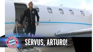 Arturo Vidal arrives at FC Bayern Munich