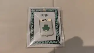 IRISH PIN Ireland Souvenir Carded Sealed 15.08.24