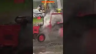 гонки на тракторах по бездорожью off-road tractor racing #shorts