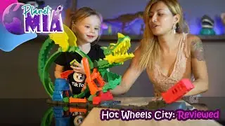 Mia's Best Hot Wheels City Playset - Hot Wheels City Toys Reviewed