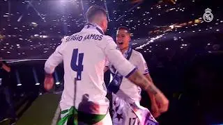 Lucas Vázquez and Sergio Ramos cool secret handshake!