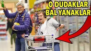 O DUDAKLAR BAL YANAKLAR - MARKETTE SESLİ MÜZİK DİNLEME ŞAKASI