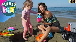 Best Beach Toys for Reviewed: Mia Builds an awesome Sand Castle!