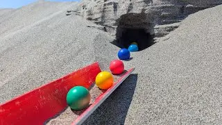 Marble run on the beach ☆ Sand hole & mountain nature course. 3 types