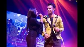 SEE HOW NEHA Holds ATIF ASLAM hand in live concert HOUSTON